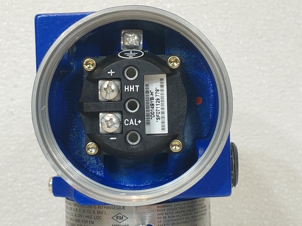 Foxboro IDP10 Differential Pressure Transmitter Model#: IDP10-D22C21F-B1