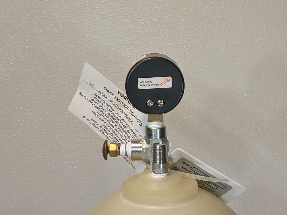 Sentry Blacoh A101TP Pulsation Dampener 2"FNPT