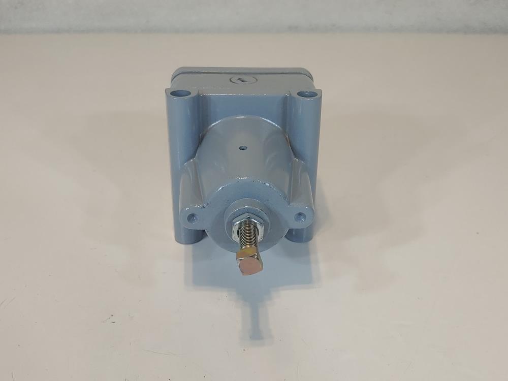 Masoneilan 77-32 Pressure Regulator 5-100 PSI  ***Lot of (2)***