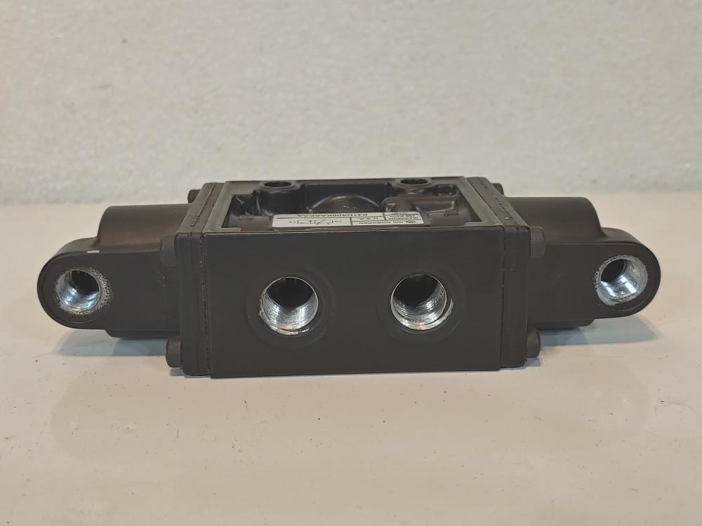 Norgren K41DA00KAAKAA Pneumatic 3/2 Valve w/o Solenoid 1/4" NPT