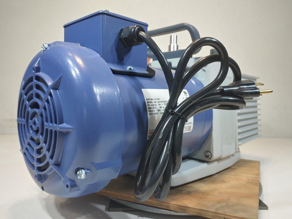 Cole Parmer Rotary Vane Vacuum Pump 79203-50 w/ HP: 3/4 / 1/2 Motor