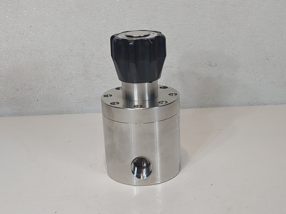 TESCOM 26-2563V212HVA Back Pressure regulator 200 PSI