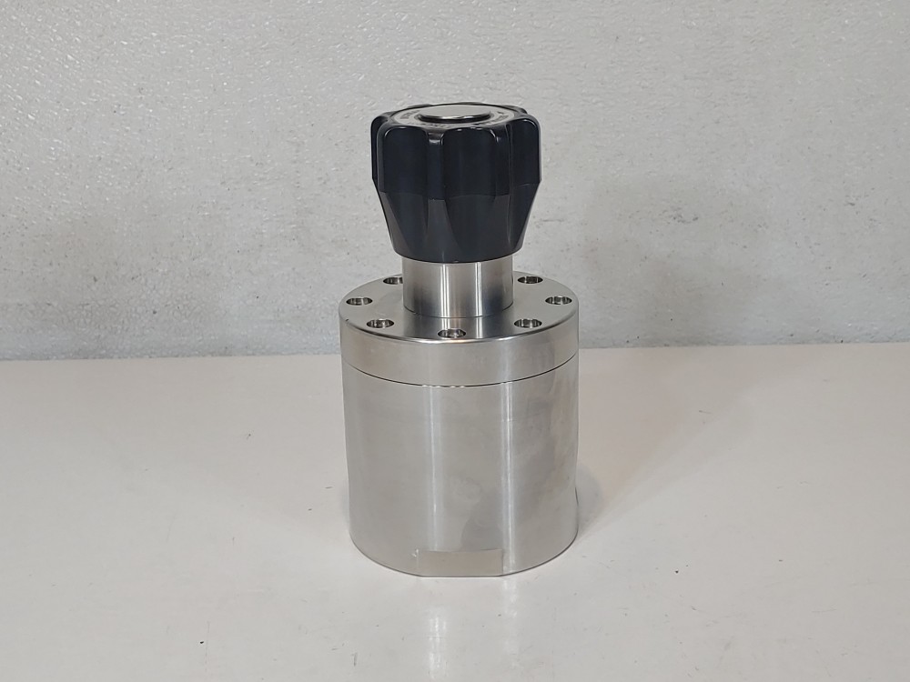 TESCOM 26-2563V212HVA Back Pressure regulator 200 PSI