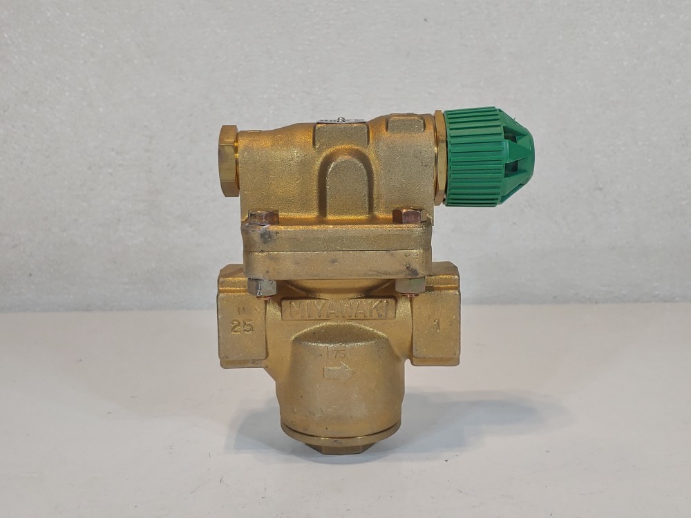 MIYAWAKI 25mm Brass Pressure Reducing Valve Model RE3