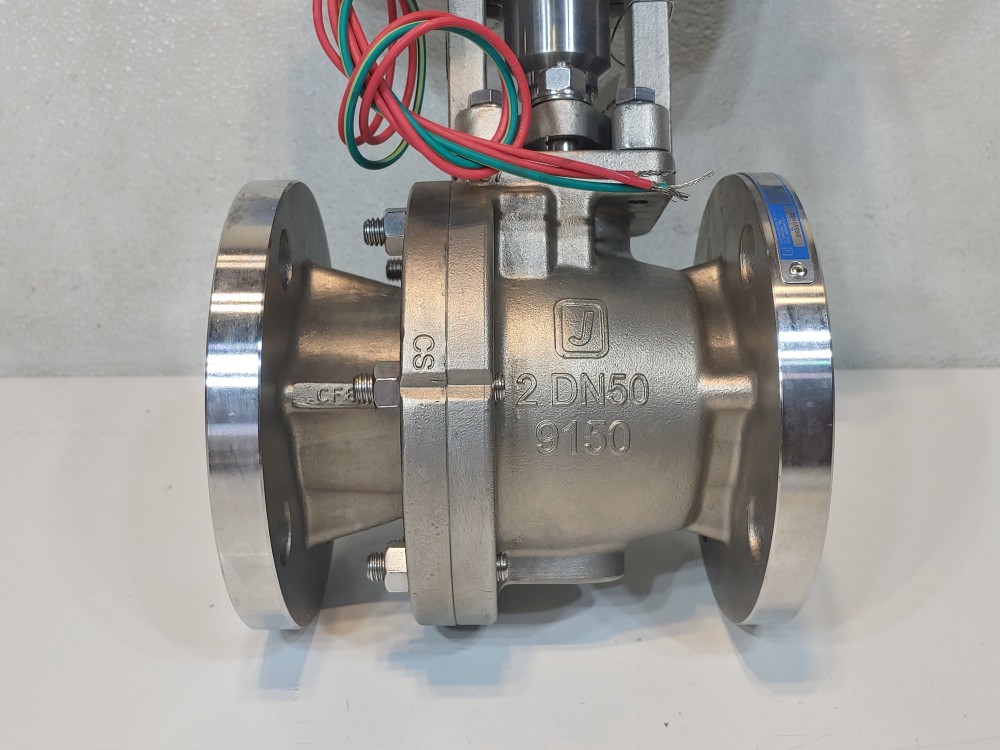 Jamesbury 2" 150# Actuated Flanged 2-PC Ball Valve Series 9000 2915 0313600XT2C  