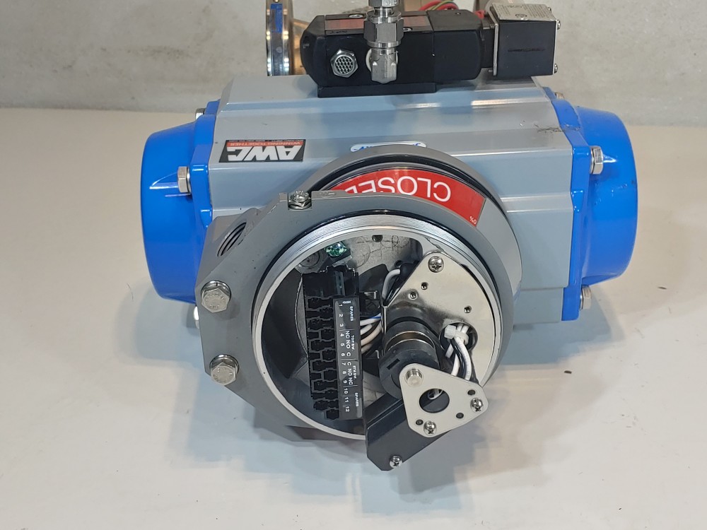 Jamesbury 2" 150# Actuated Flanged 2-PC Ball Valve Series 9000 2915 0313600XT2C  