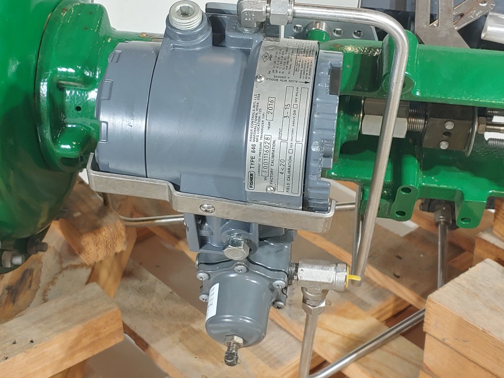 Fisher EZ 1" 300# Actuated Control Valve Type 667 w/846 Fisher Press. Transducer