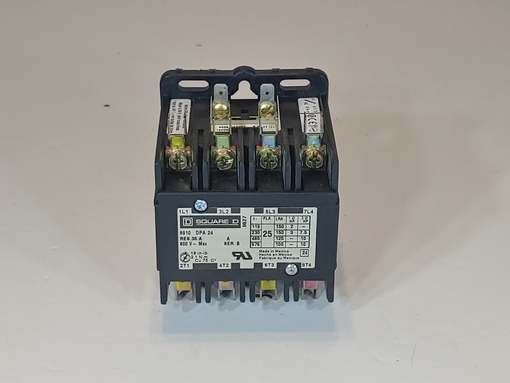 Square D Class 8910 Contactor 4 pole 600V Model#: 8910DPA24V02