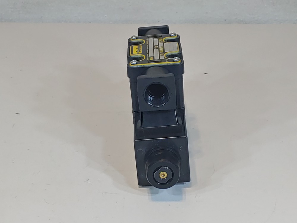 Parker Hydraulic Directional Valve D1VW008CNYCF