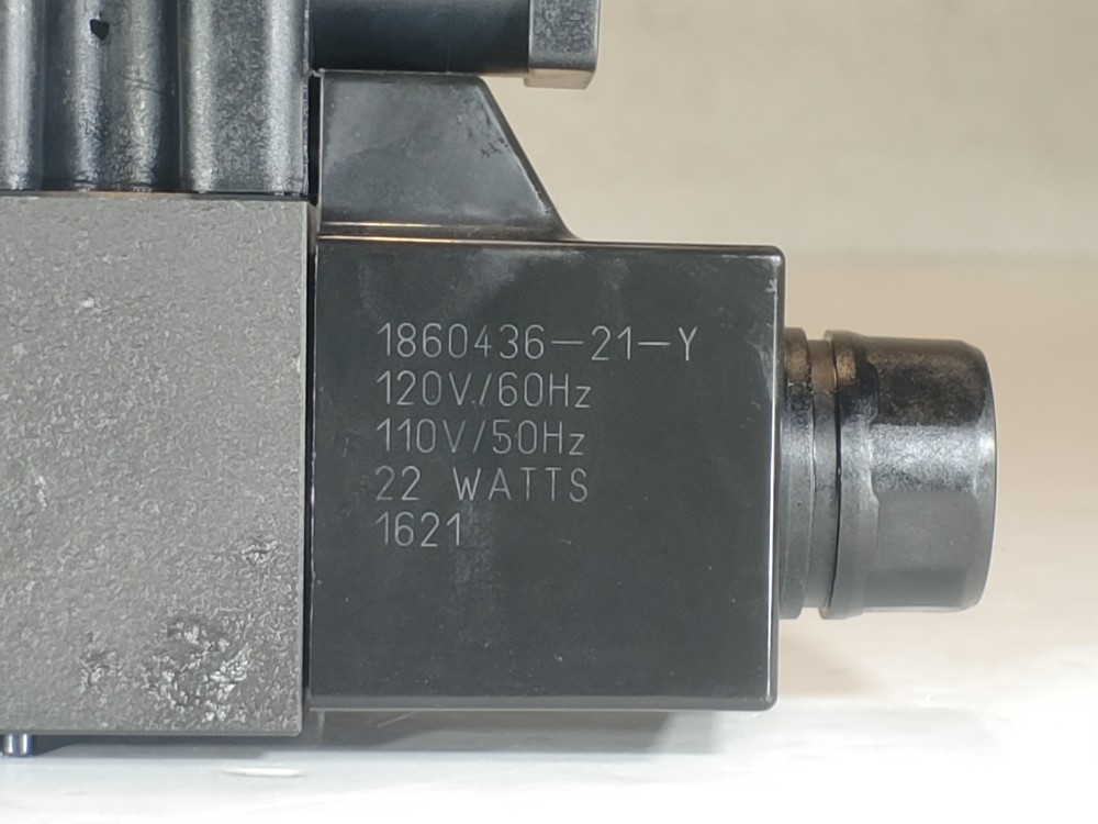 Parker Hydraulic Directional Valve D1VW008CNYCF