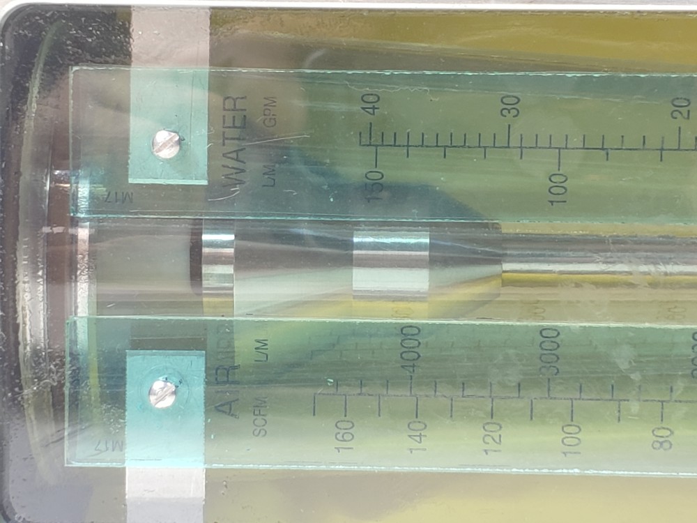 Dwyer IF2716 Industrial Direct Reading Flowmeter