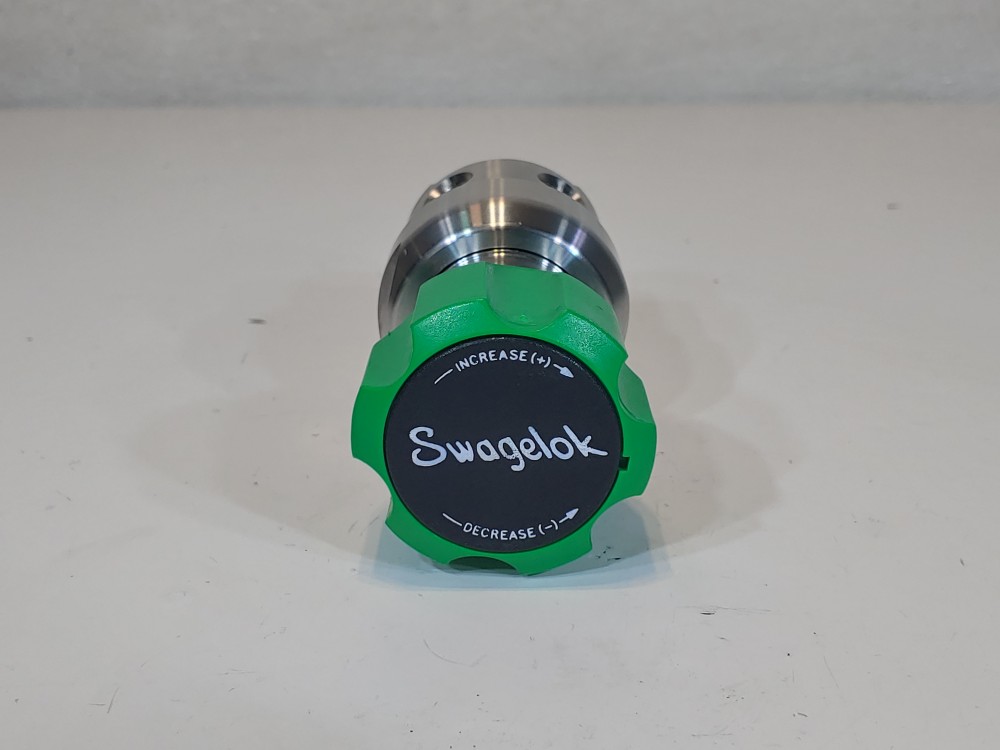 Swagelok 1/4" FNPT Stainless Steel Pressure Regulator KPR1GJF412A220000