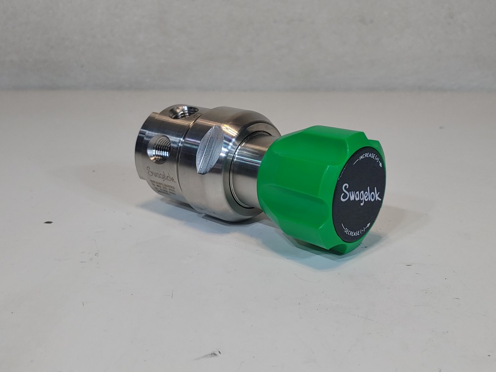 Swagelok 1/4" FNPT Stainless Steel Pressure Regulator KPR1GJF412A220000