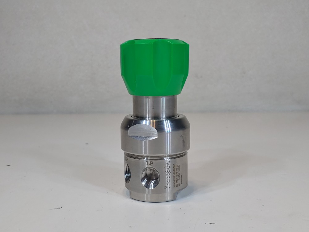 Swagelok 1/4" FNPT Stainless Steel Pressure Regulator KPR1GJF412A220000
