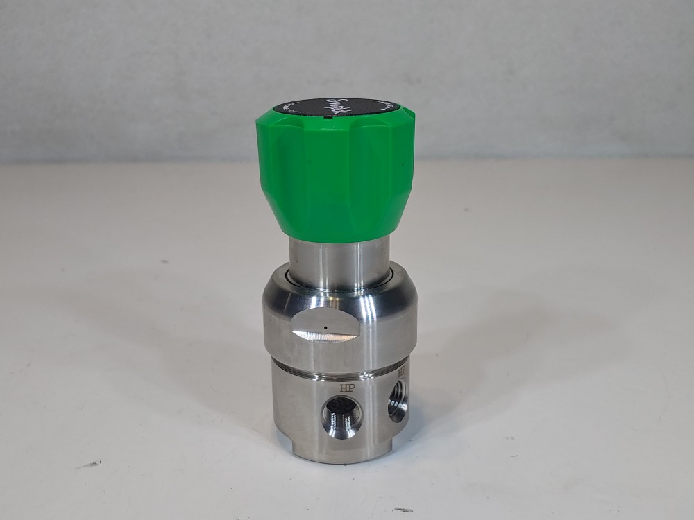 Swagelok 1/4" FNPT Stainless Steel Pressure Regulator KPR1GJF412A220000