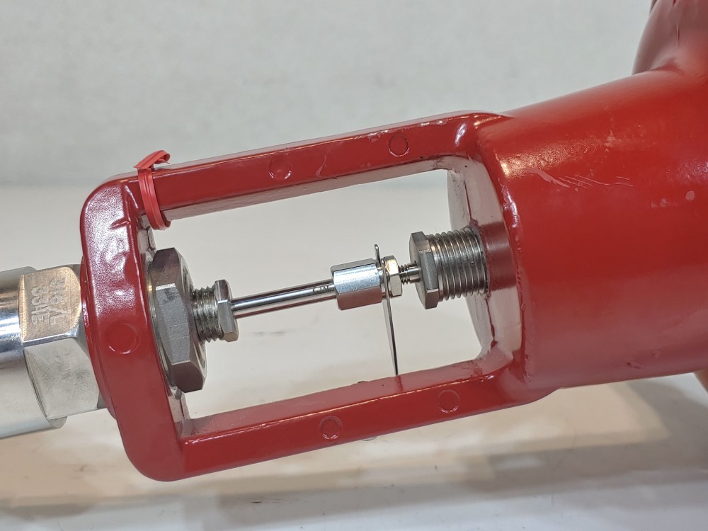 Badger Meter Control Valve  13-15PSI, 1002GCN36SVCSKLN36 w/.5" NPT Valve