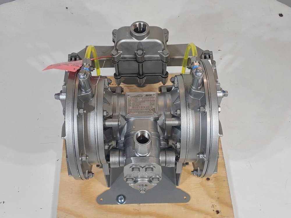Sandpipe AODD ST1VL, DGNG5SS 1" Metallic Containment Duty Pump