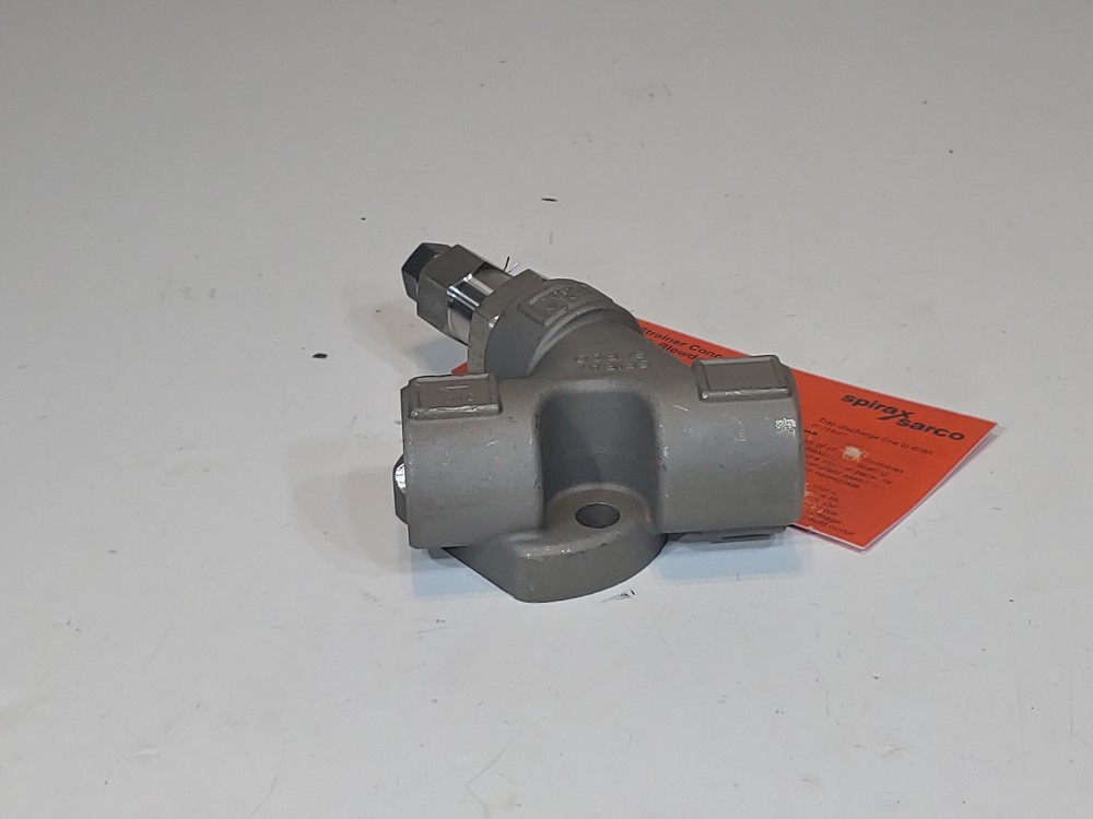 Spirax Sarco 3/4" NPT SS Strainer w/ Blowdown 67986