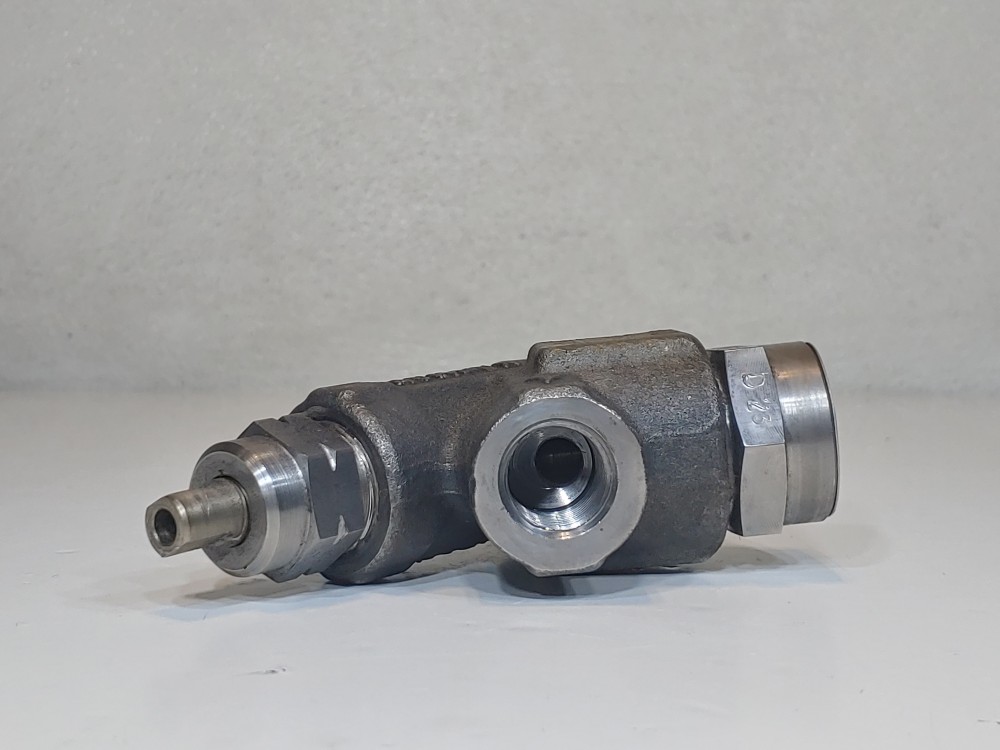 Emerson Yarway 1/2" FNPT 600# Steam Trap 751-5 / 761-5