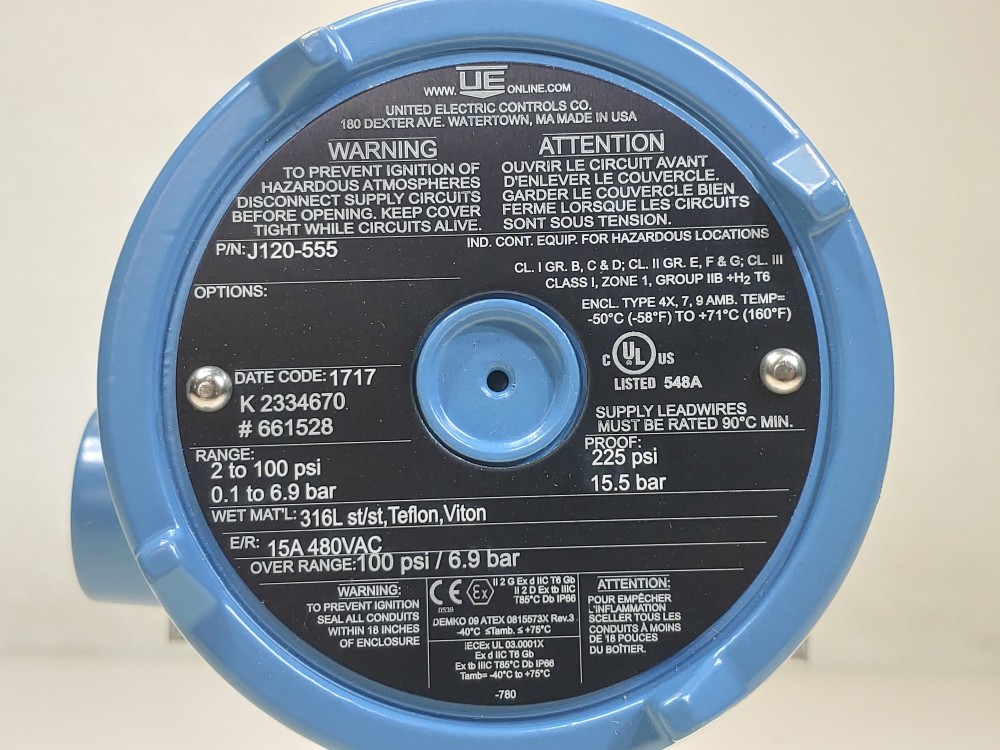 United Electric 2 to 100 PSI Pressure Switch J120-555