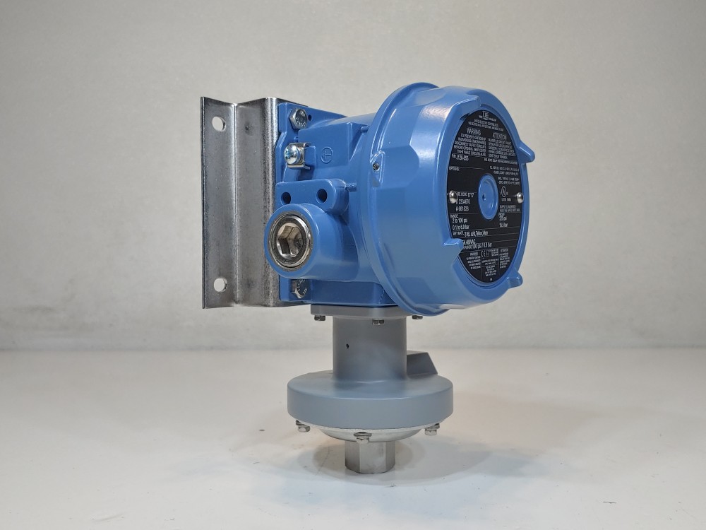 United Electric 2 to 100 PSI Pressure Switch J120-555