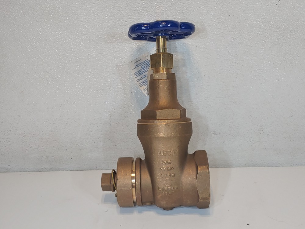 NIBCO 2-1/2" Thrd Fire Hose Gate Valve T-103-HC Bronze With Cap & Chain