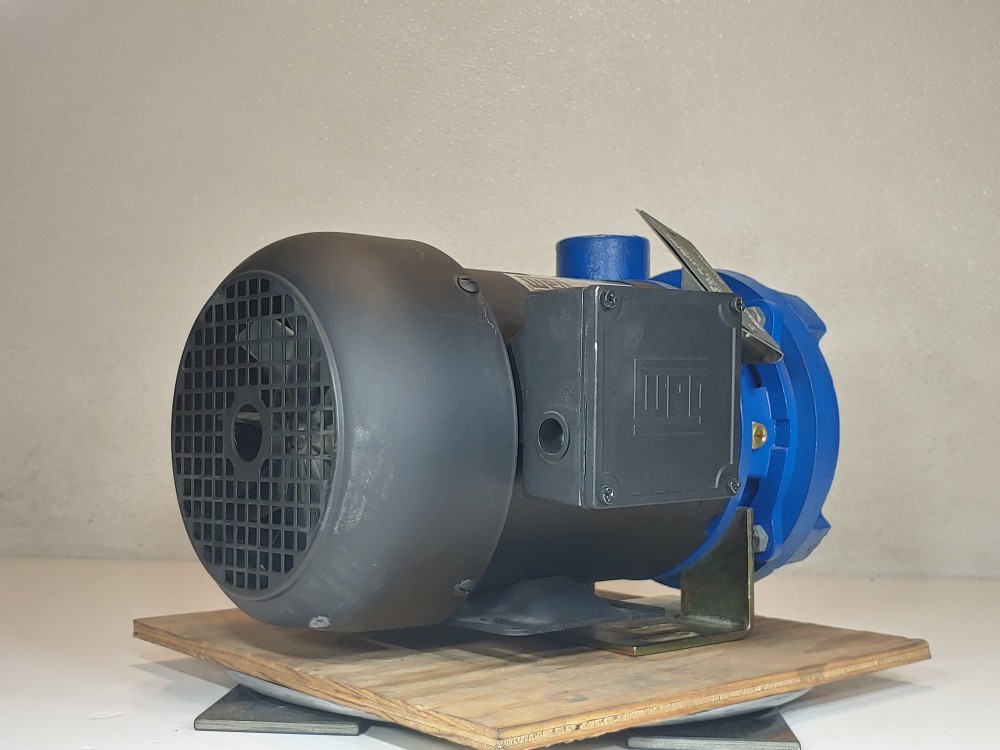 Scot 05293 Centrifugal Pump W/ WEG 1.0 (0.75) RPM 3450 Motor