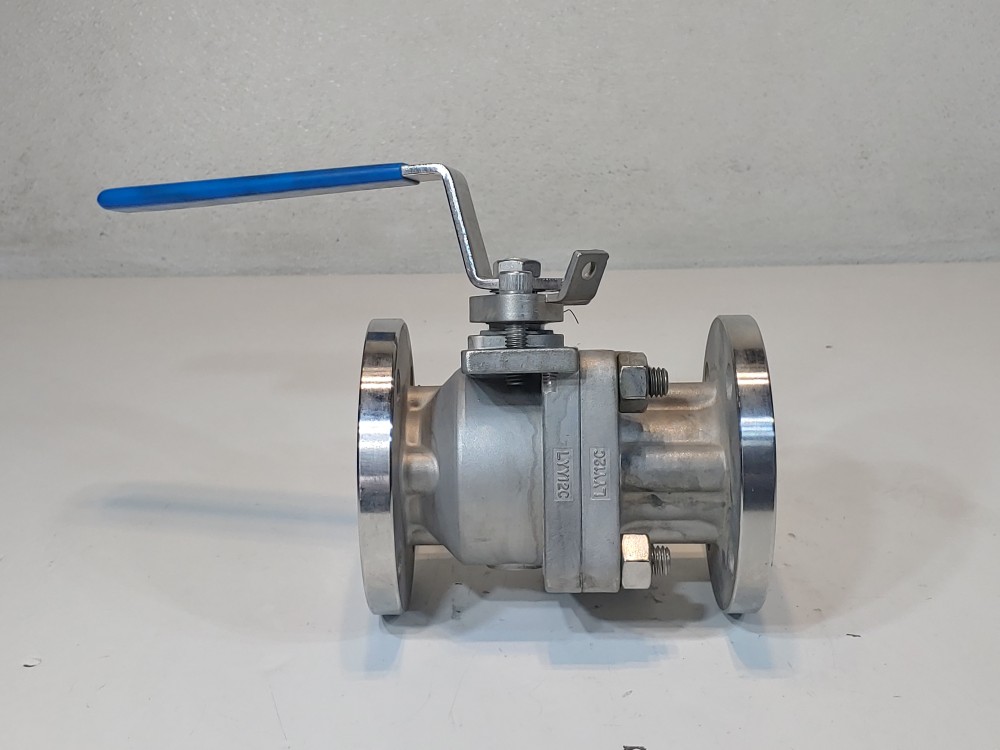 Velan 1-1/2" 150# RF CF8M Full-Port Ball Valve, FIG#: 01413-SSEZ Model W330