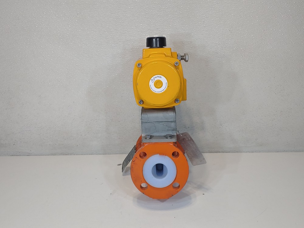 XOMOX Tufline 1-1/2" 150# PFA Lined Plug Valve w/Elomatic Pneumatic Actuator