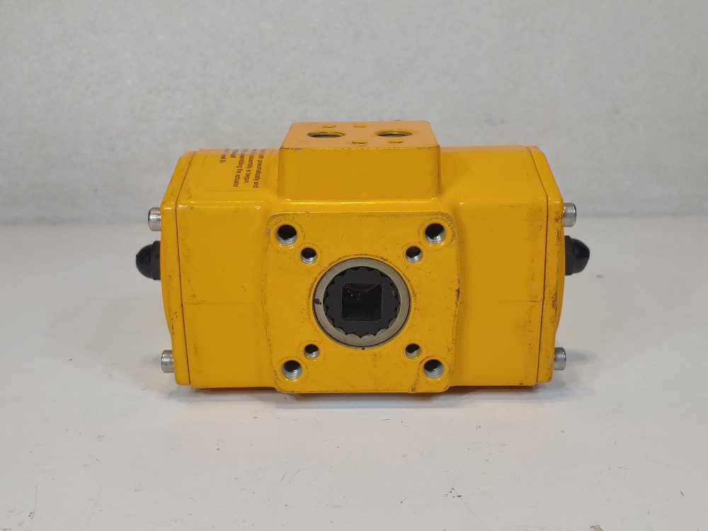 EL-O-MATIC Double Acting Pneumatic Actuator ED0040.U2A00A.14K0