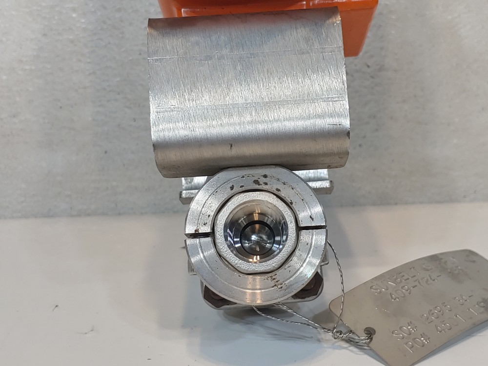 Bettis RPE0025U Valve Actuator  w/ Westlock Limit Switch, 1/2" Ball Valve