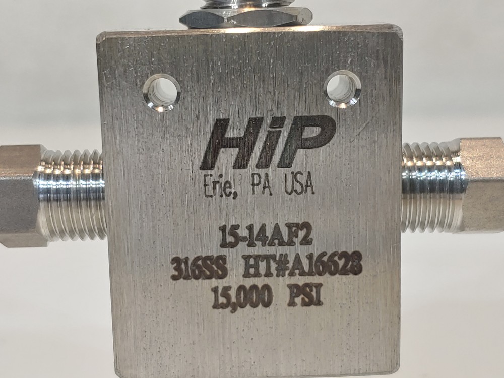 HIP 316SS 3-Way Taper Seal Needle Valve Type: 15-14AF2