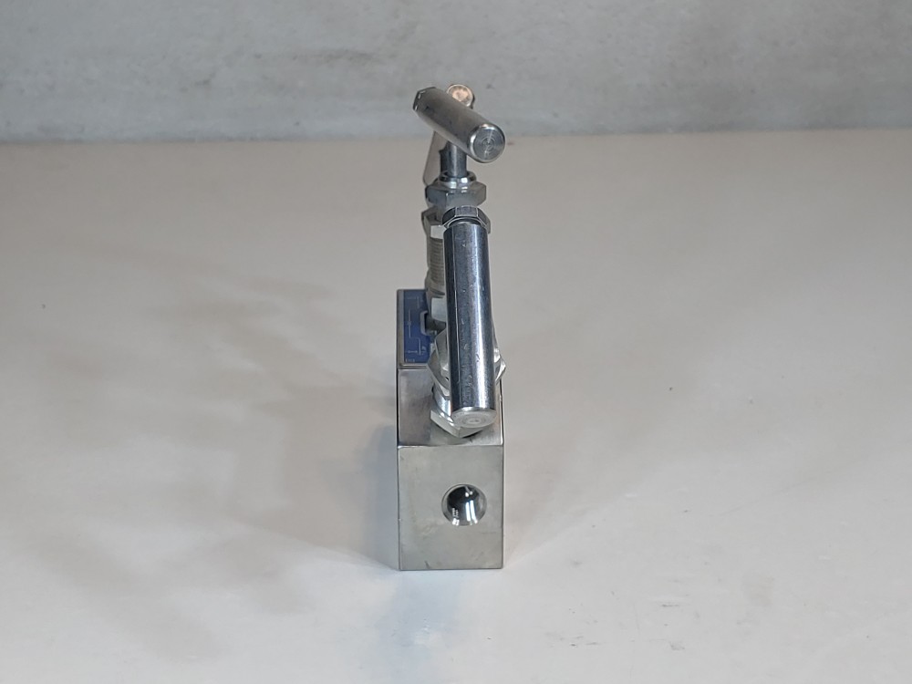 Anderson Greenwood MC3HIS-4 Manifold Valve