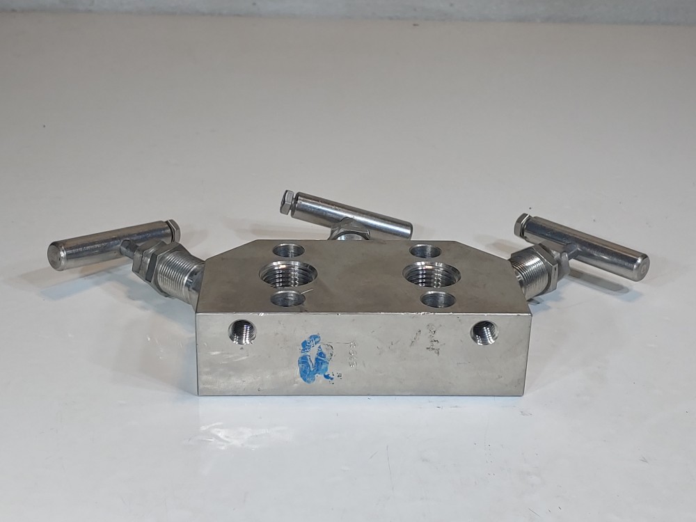 Anderson Greenwood MC3HIS-4 Manifold Valve
