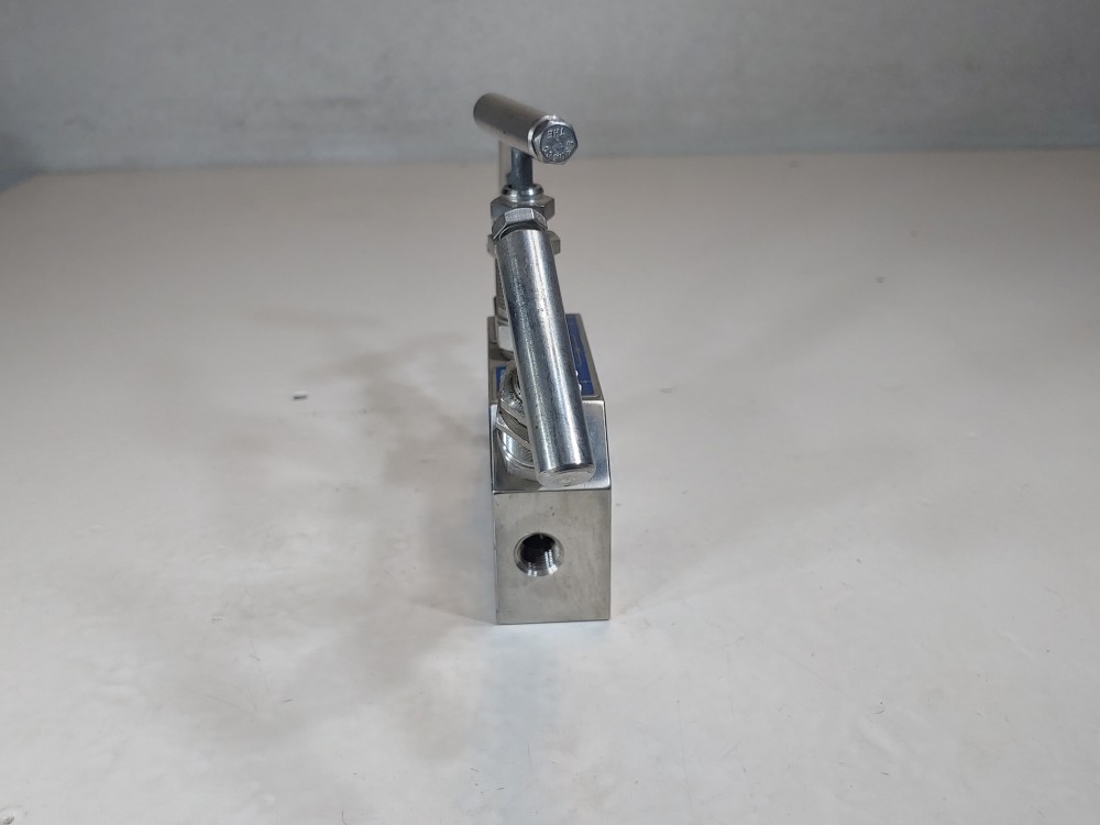 Anderson Greenwood MC3HIS-4 Manifold Valve