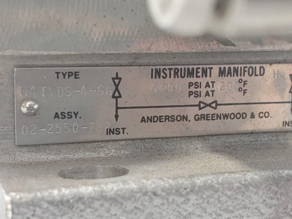 Anderson Greenwood  M4TVDS-4-SG 3-Way Manifold Valve