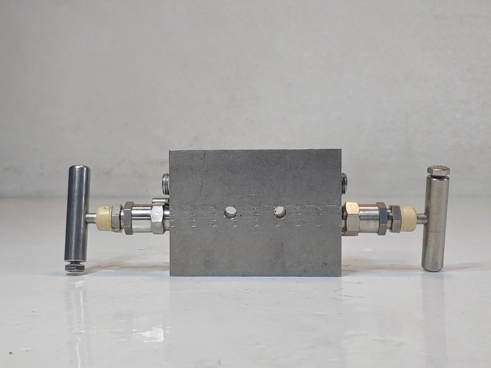 Anderson Greenwood 3-Way Manifold Valve Type: M1VIS-4