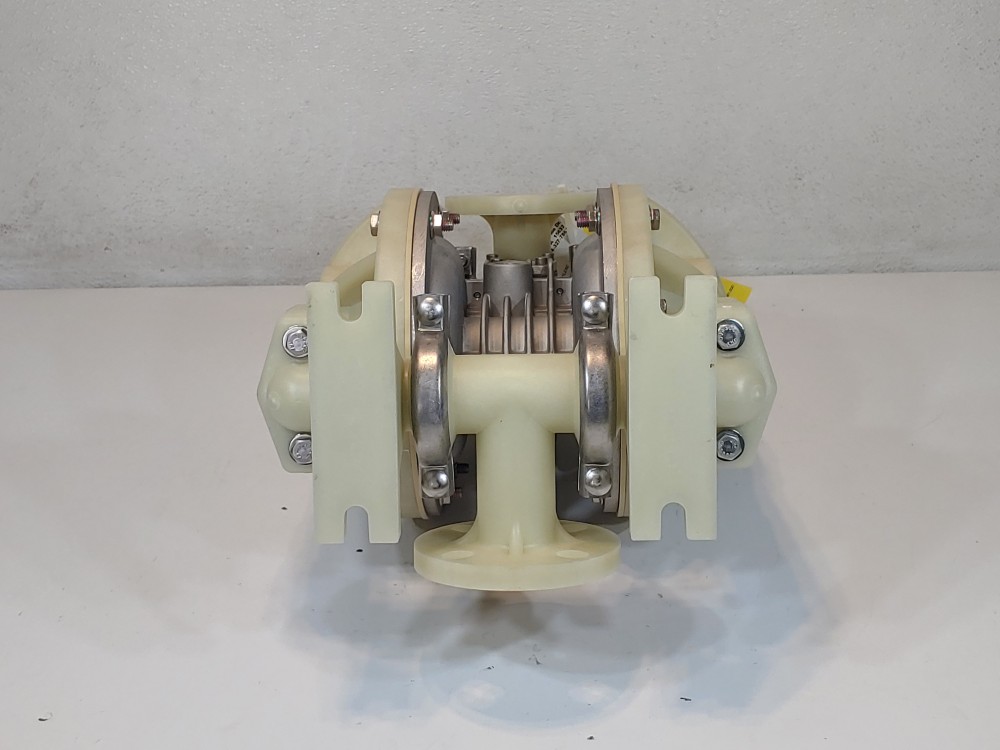 Versamatic 1" E-Series Polypro Diaphragm Pump  E1PA6X6T9