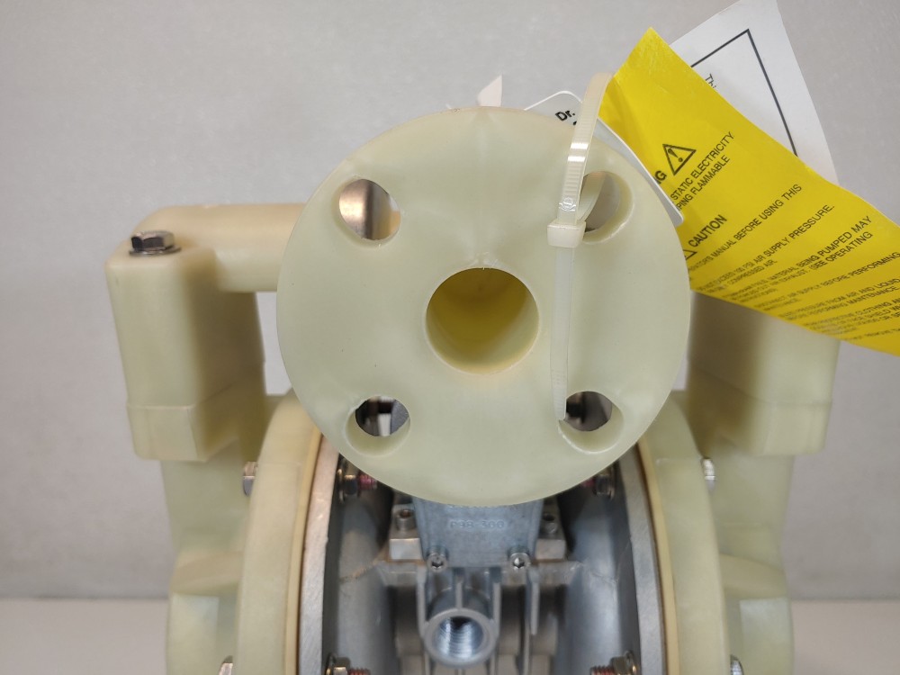 Versamatic 1" E-Series Polypro Diaphragm Pump  E1PA6X6T9