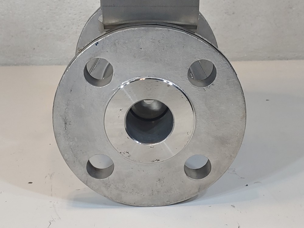 KTM 1-1/2" 300# 2PC CF8M RF Ball Valve w/Kinetrol Pneumatic Actuator