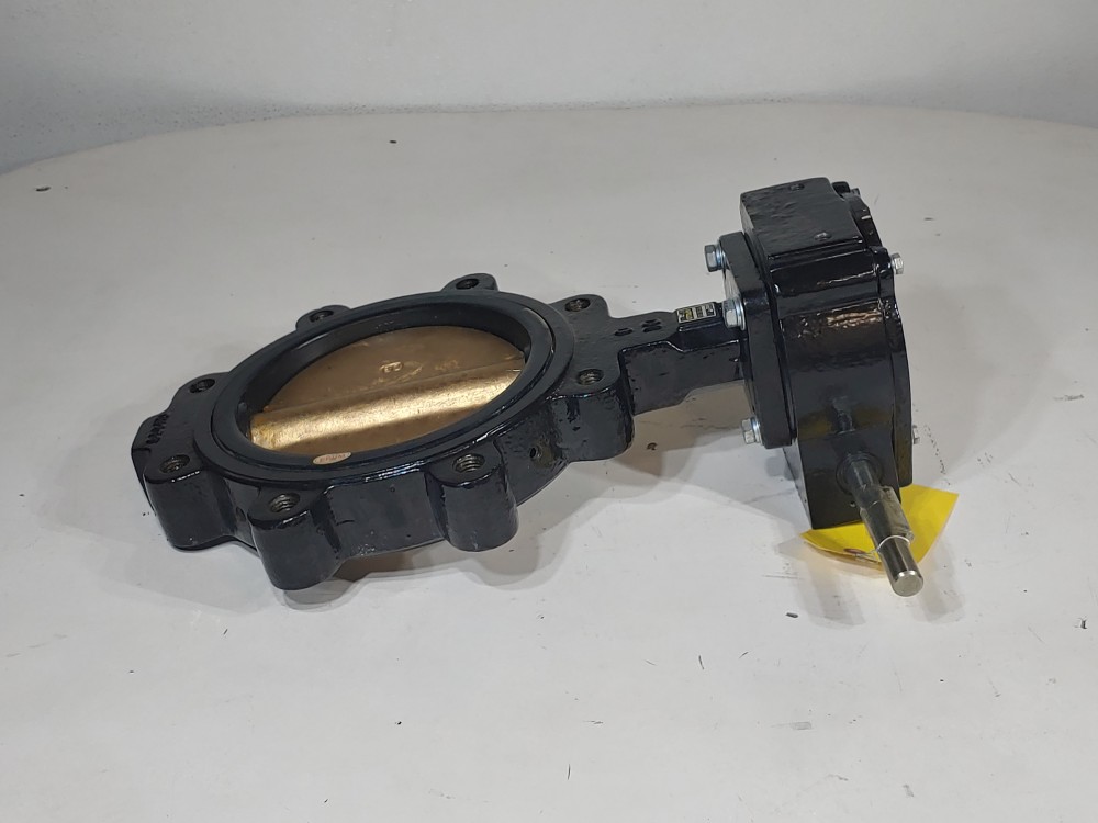Apollo 8" Lug Wafer Butterfly Valve w/ Gear Operator LD14108BE12