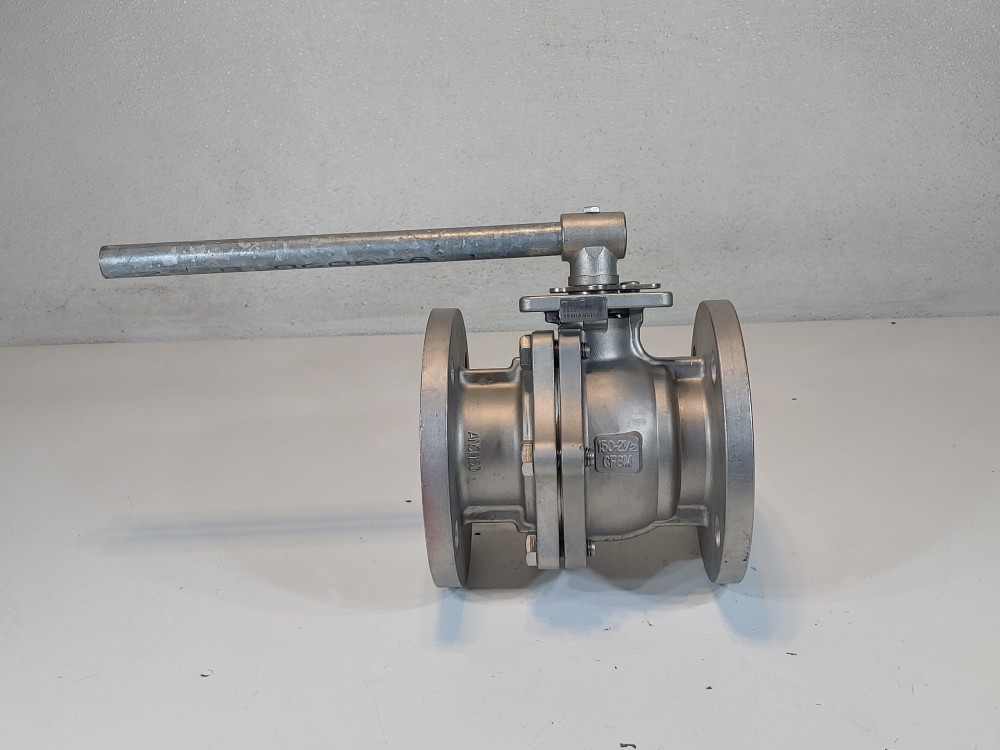 J-Flow 2-1/2" 150#  2533F - 2PC CF8M Flanged Ball Valve