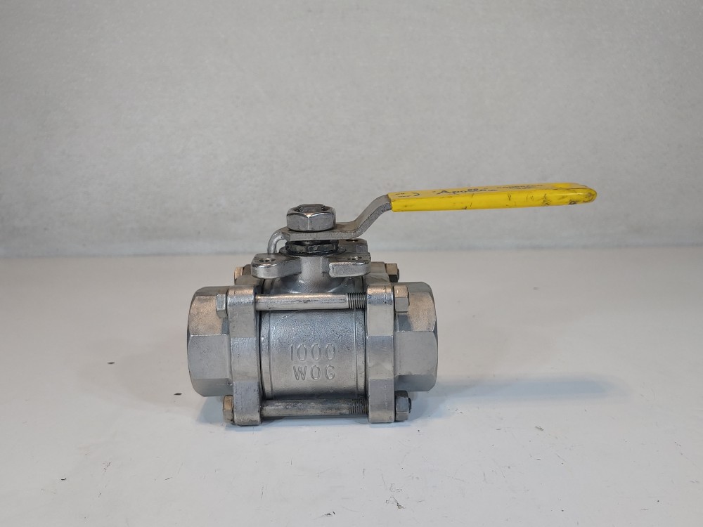 Apollo 1-1/4" 1000 WOG 3-PC Thrd CF8M Ball Valve 