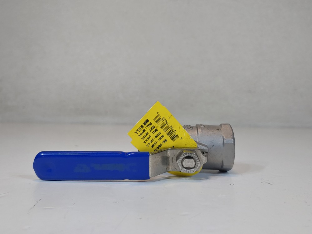 Apollo 3/4" FNPT 2000 WOG RP CF8M Uni-Body Ball Valve Figure#: 96-104-01
