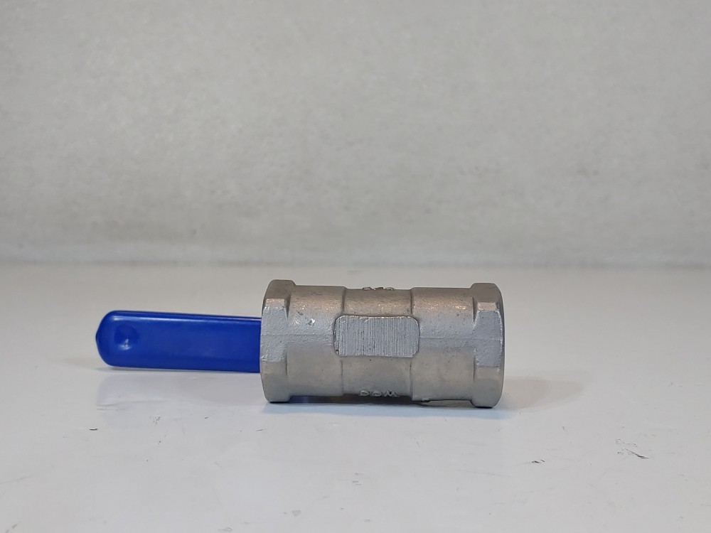 Apollo 3/4" FNPT 2000 WOG RP CF8M Uni-Body Ball Valve Figure#: 96-104-01