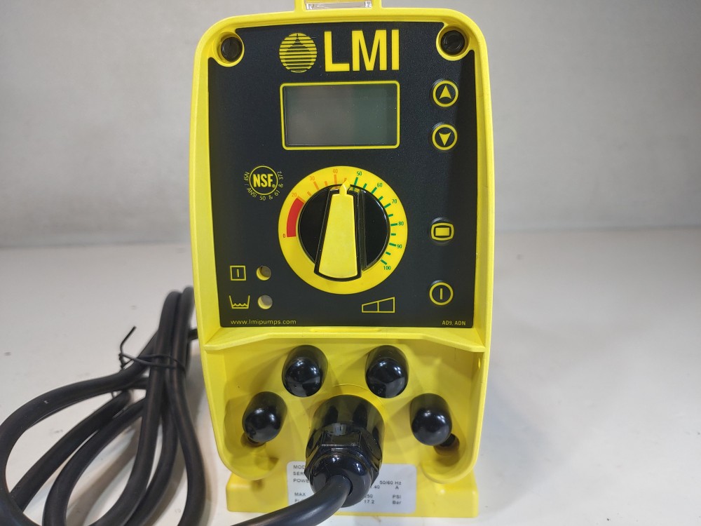LMI Milton Roy Chemical Metering Pump AD941-823SI