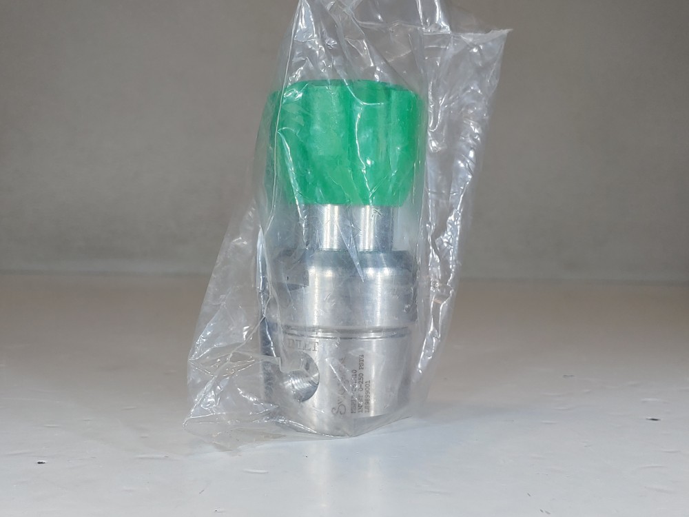 Swagelok 1/4" FNPT Stainless Steel Pressure Regulator 250 PSIG KBP1A1C5IA10