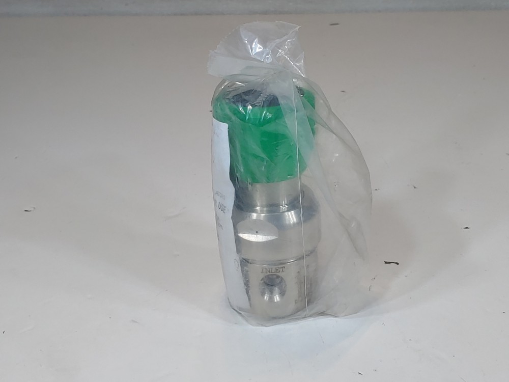 Swagelok 1/4" FNPT Stainless Steel Pressure Regulator 250 PSIG KBP1A1C5IA10