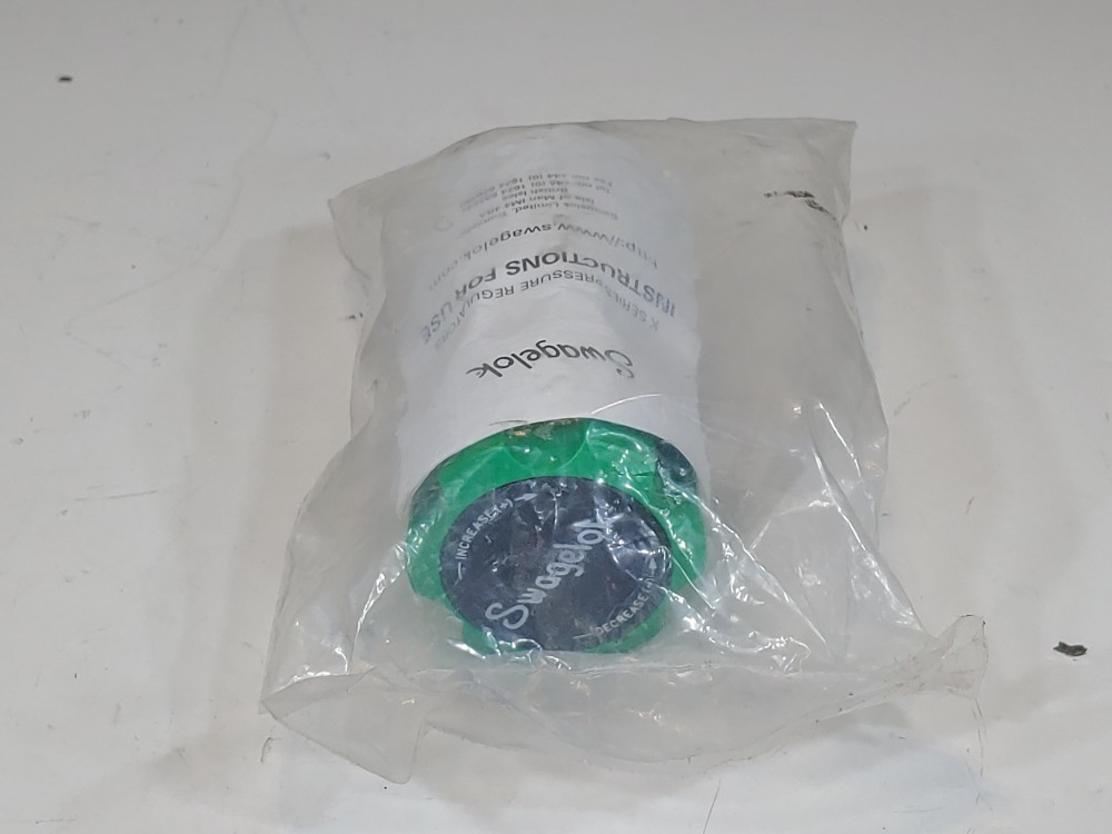 Swagelok 1/4" FNPT Stainless Steel Pressure Regulator 250 PSIG KBP1A1C5IA10