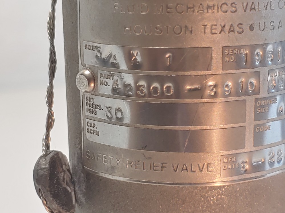 Fluid Mechanics 3/4" X 1" Pressure Valve 30PSIG